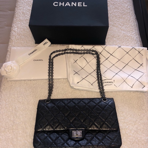 CHANEL Handbags - CHANEL Aged Calfskin Quilted 2.55 Reissue 227 Flap CHANEL Handbags - CHANEL Aged Calfskin Quilted 2.55 Reissue 227 Flap